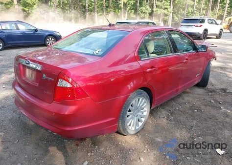 2012 Ford Fusion Hybrid from USA, damaged, VIN 3FADP0L32CR325715